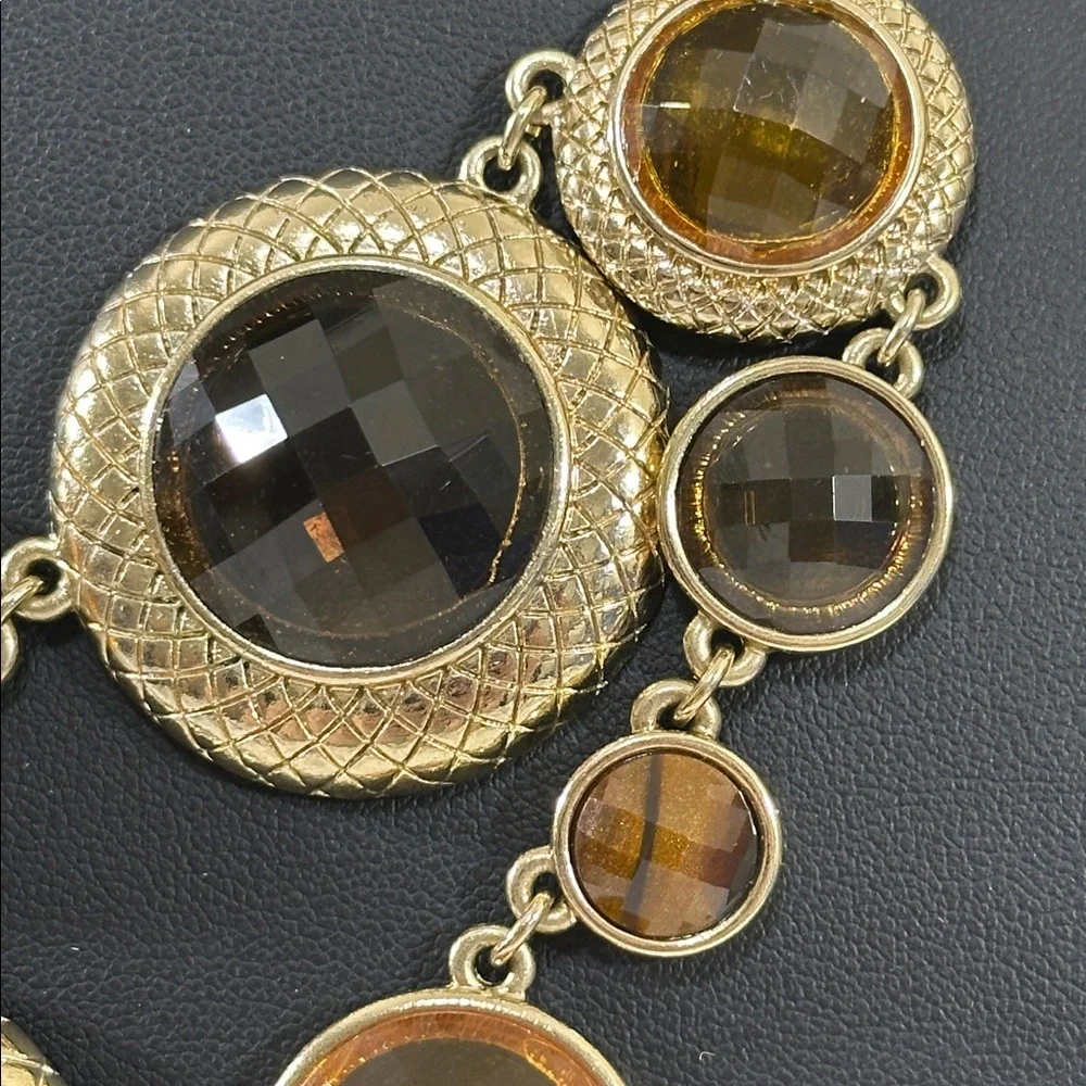 Liz Claiborne Vintage 1990’s Gold Tone Statement Necklace With Faucet Cabochons